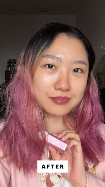 Sarah Han after applying the Amuse Seoul Daisy Flower Dew Tint